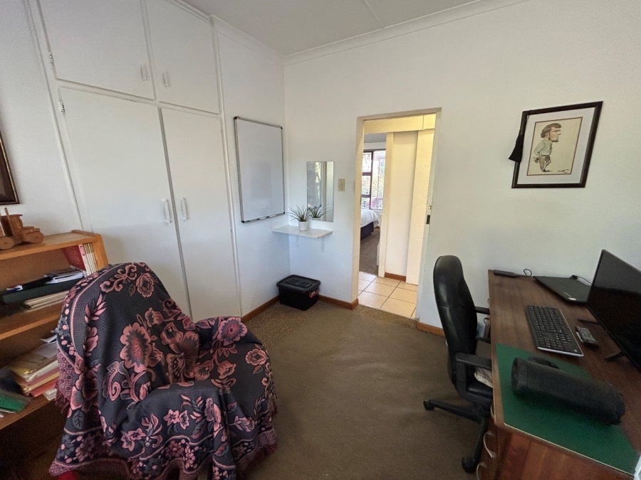 4 Bedroom Property for Sale in Noorsekloof Eastern Cape